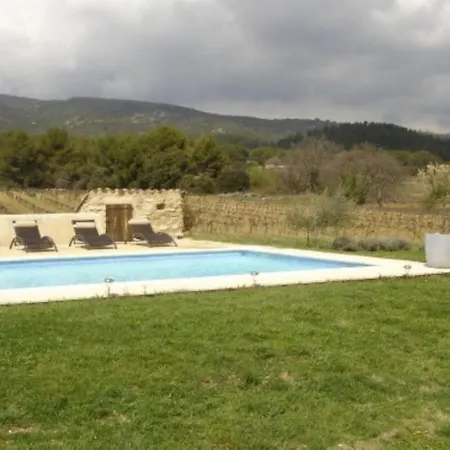 Bed & Breakfast Bastide St Victor A 2,5 Kilometres De Lourmarin Puyvert